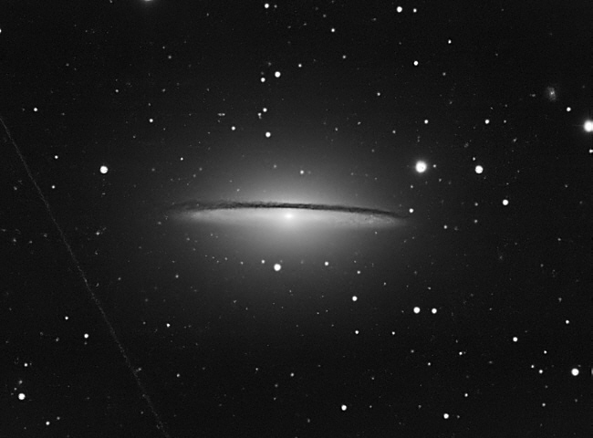 Messier 104 – eine ungewöhnliche Spiralgalaxie