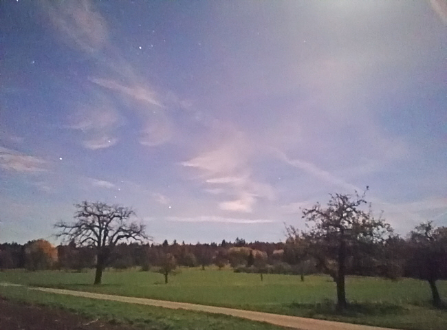 Ein Sternhimmel am Nachmittag?