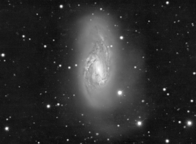 Tiefe Aufnahme von Messier 66